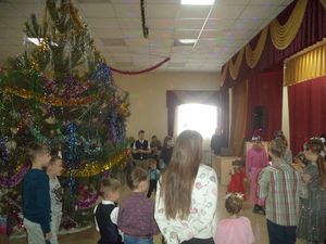 Новогодний Святой 5 Букв